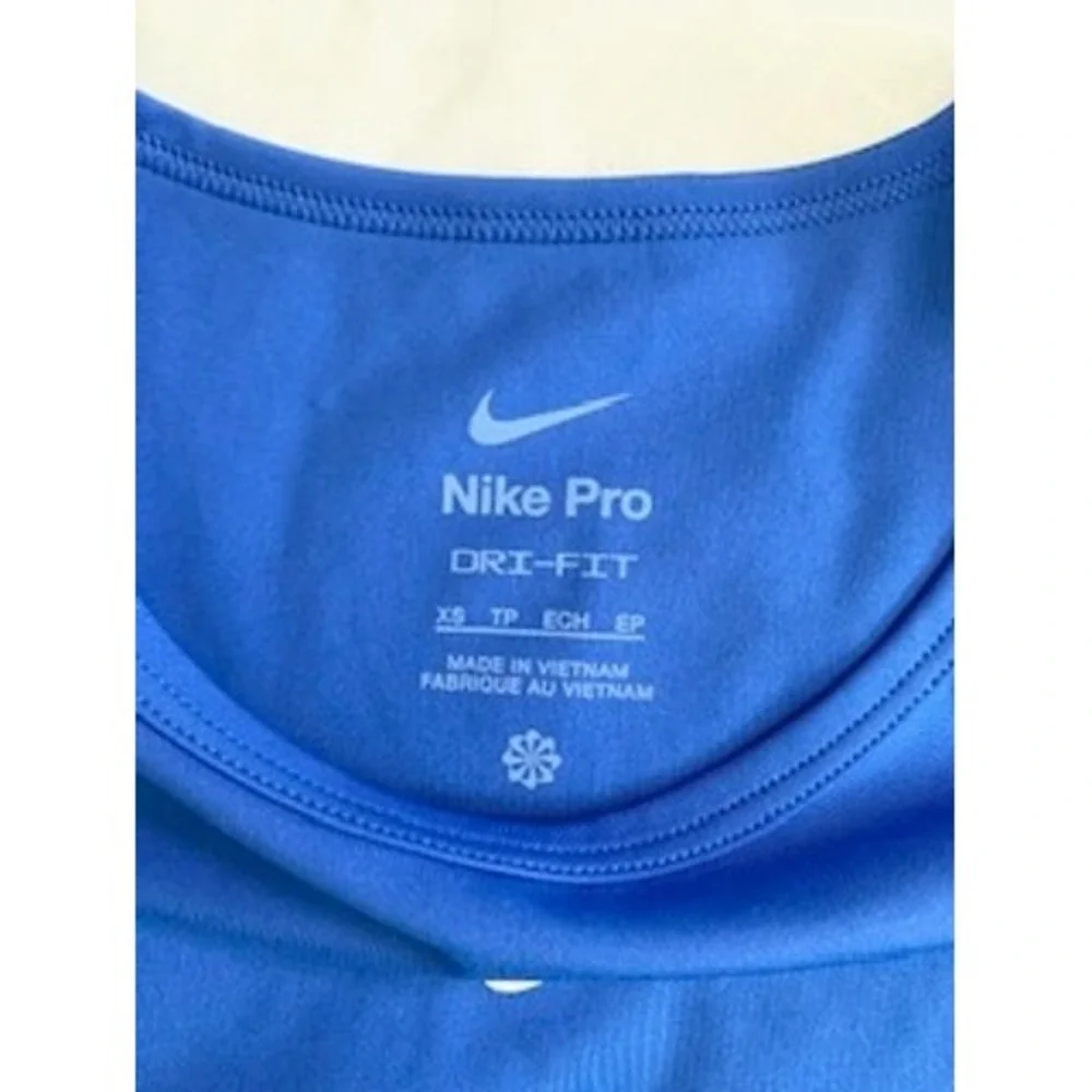 Nike Pro Dri-FIT Womens XS Blue Cropped Tank Top Training FZ3615-407 NWT